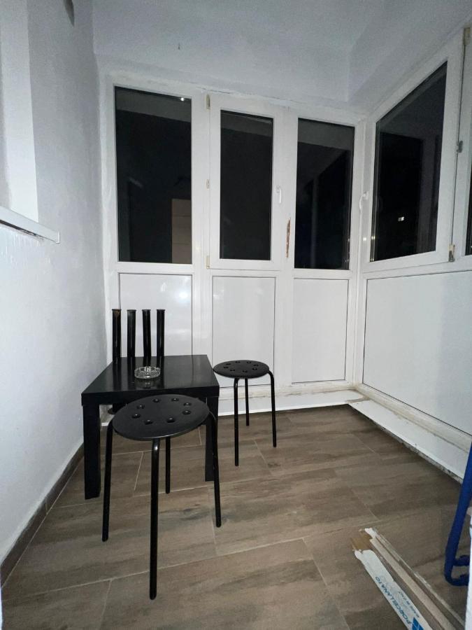 First Studio Bükreş Dış mekan fotoğraf