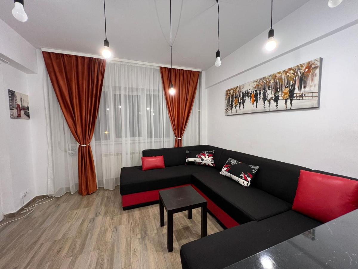 First Studio Bükreş Dış mekan fotoğraf